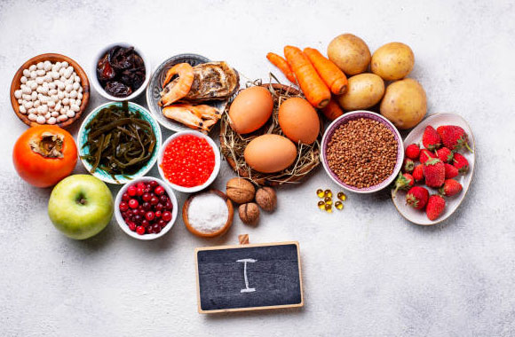 Lipödemde Beslenme ve Günlük Hayat: Ödemi Azaltmaya Yardımcı 10 Alışkanlık